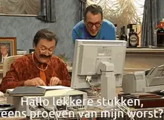 Boma achter de computer
