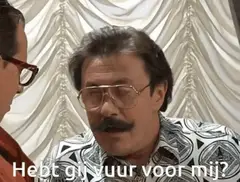 Boma probeert te verleiden