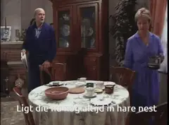 Hij ligt in zijn nest