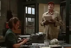 Typen op de schrijfmachine