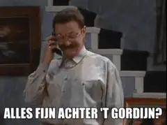 Alles fijn achter t gordijn