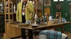 Boma schrikt en wordt uitgelachen