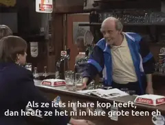 Oscar is koppig aan de bar